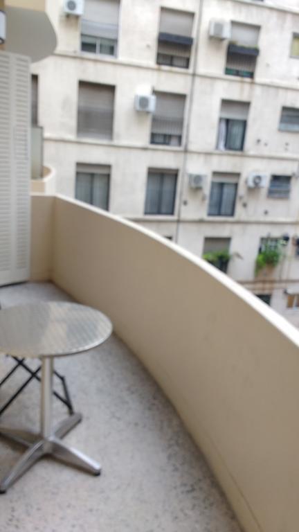 Apartamento Las Heras Буенос Айрес Екстериор снимка